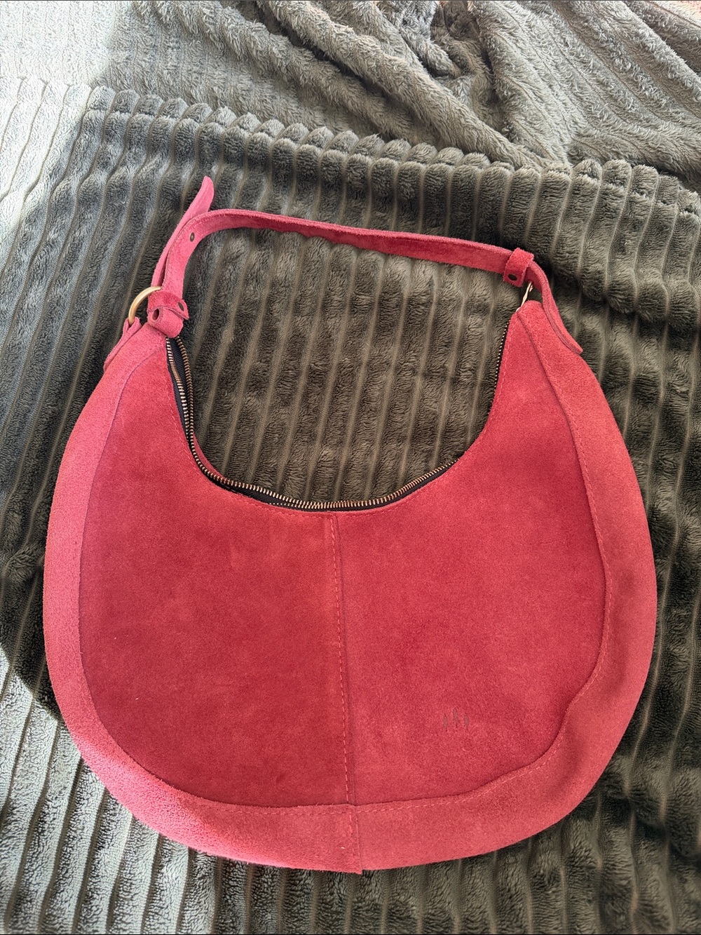 Portland Leather Red Panda large Nora.